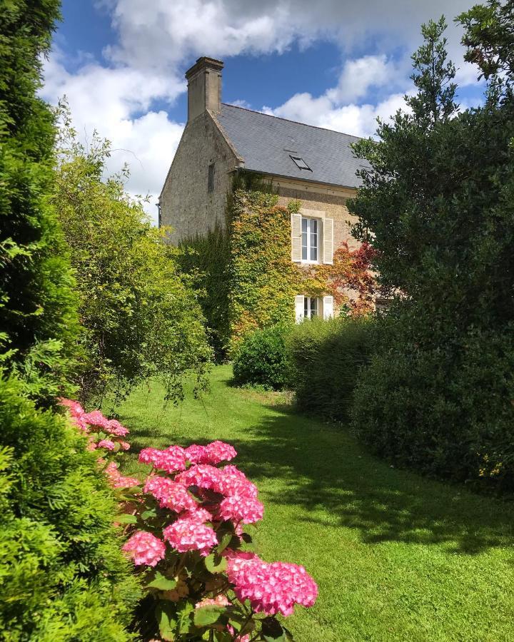 Roulage Ferme 18Eme Normandie Plage Longueville  ภายนอก รูปภาพ