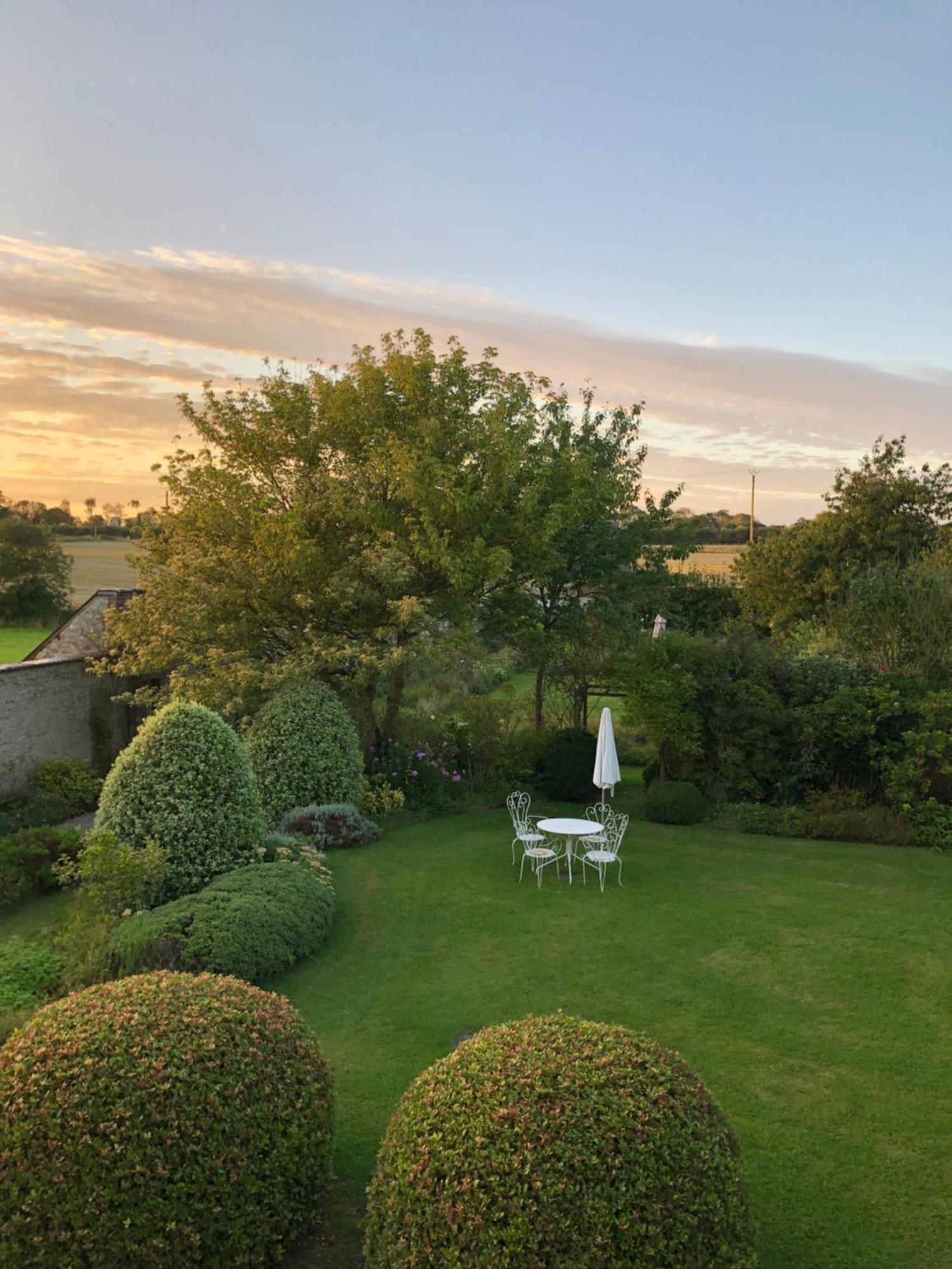 Roulage Ferme 18Eme Normandie Plage Longueville  ภายนอก รูปภาพ